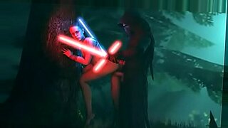 Um vídeo erótico temático de Star Wars com artistas futanari em ação.