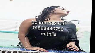 Eine wunderschöne Bangladeshi genießt ein heißes IMO-Sexvideo mit ihrem Partner.