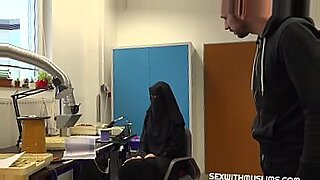 Cô gái Hồi giáo từ Cotabato Maguindaon trong một video nóng bỏng.