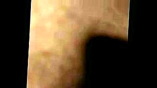 インドのバハビがXXXビデオで喘ぎ声と吐息を上げる
