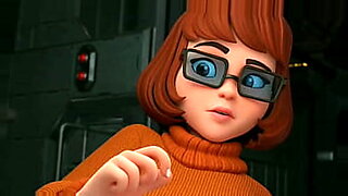 Cartoon-Overlord Velma dominiert mit 3D-Anal und Cumshot.