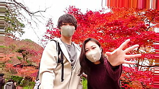 Japanisches Fetisch-Windelvideo mit Ninja-Thema